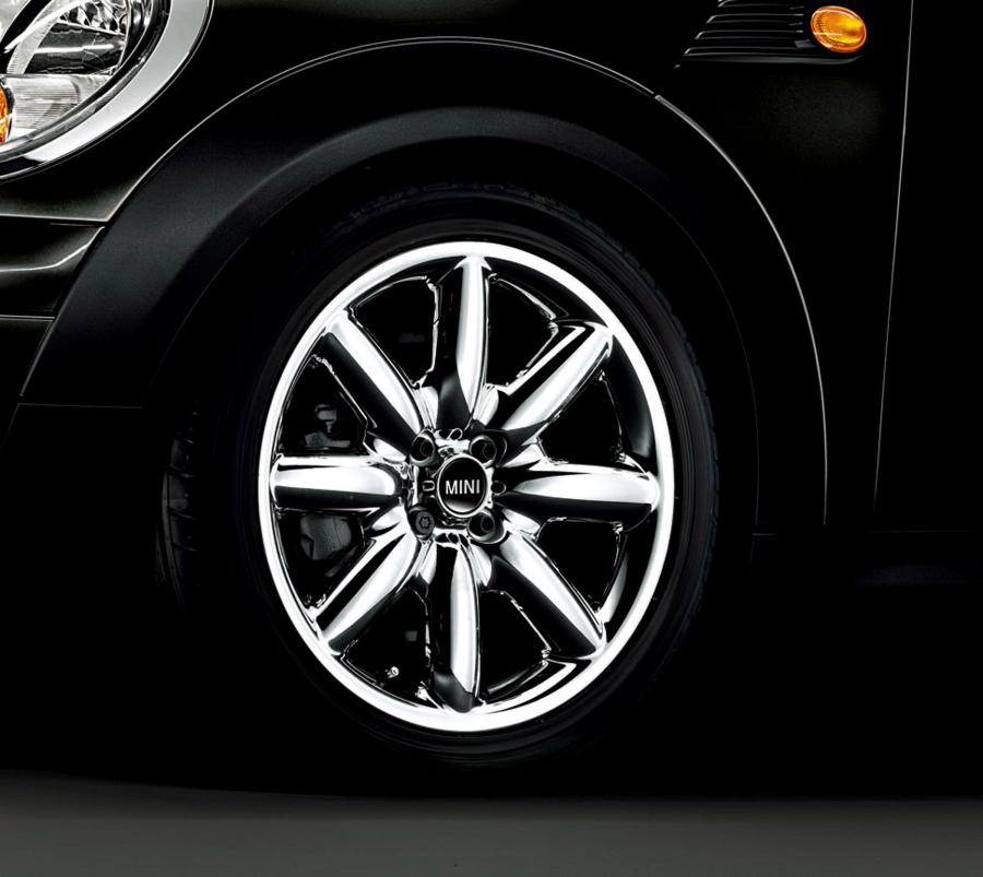  Mini Cooper Saville Row 2010 года  (фото 5 из 7)